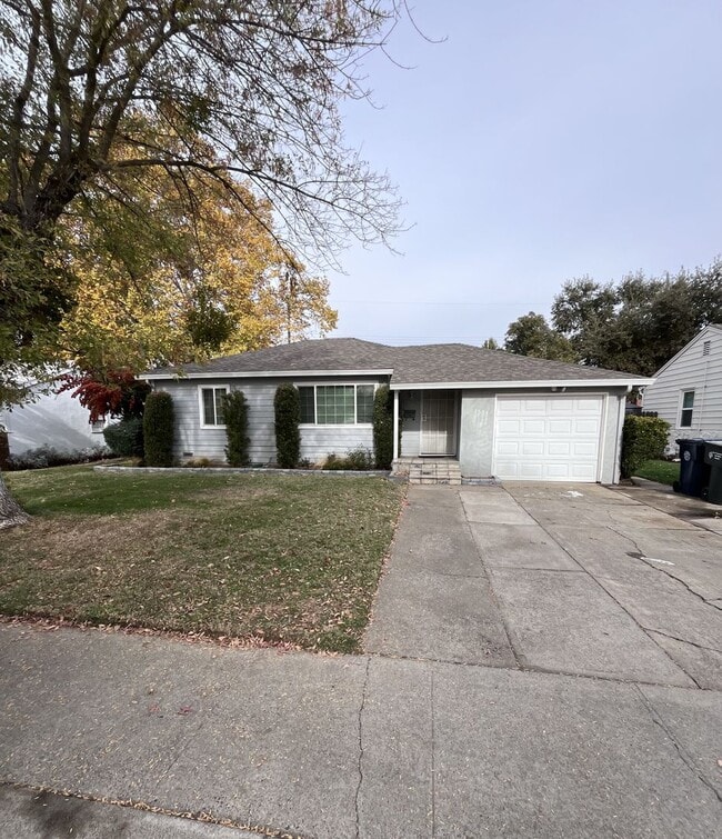 Building Photo - QUAINT HOME IN SACRAMENTO NEAR SOUTH LAND ...