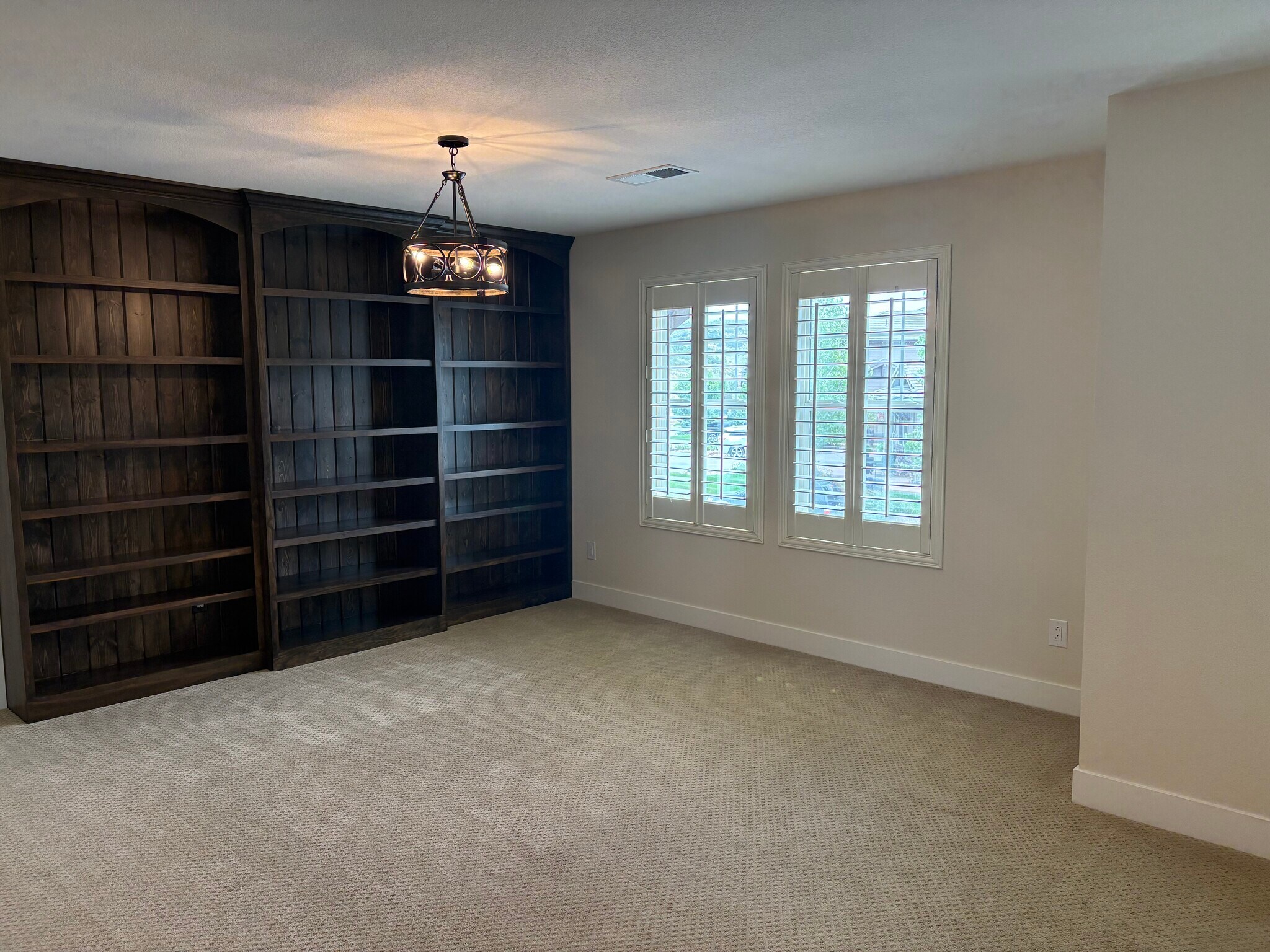 2 nd floor Loft/Family room - 15705 Red Deer Dr