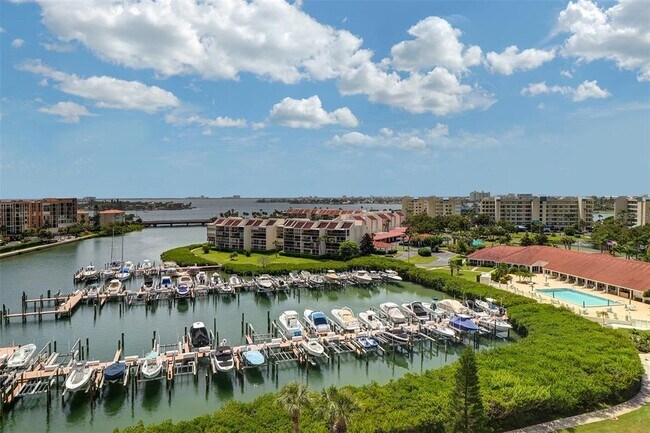 Building Photo - 7963 Sailboat Key Blvd S