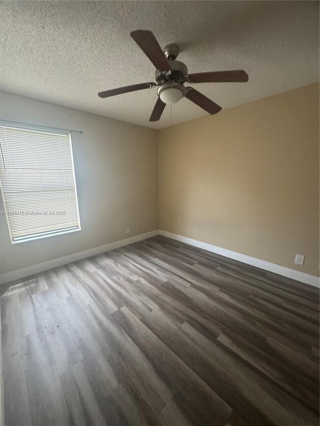 Building Photo - 1480 Windorah Way
