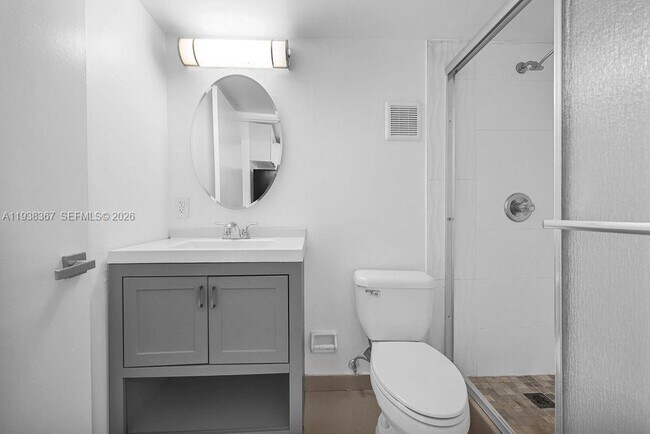 Building Photo - 1409 Euclid Ave