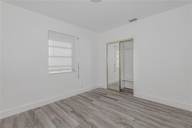 Building Photo - 1615 Shenandoah St