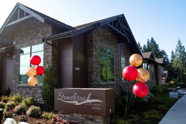 Building Photo - Beautiful 2 bedroom 2 bath/ move in today pay no rent till 1/1/26!