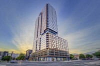 Building Photo - The Worthington