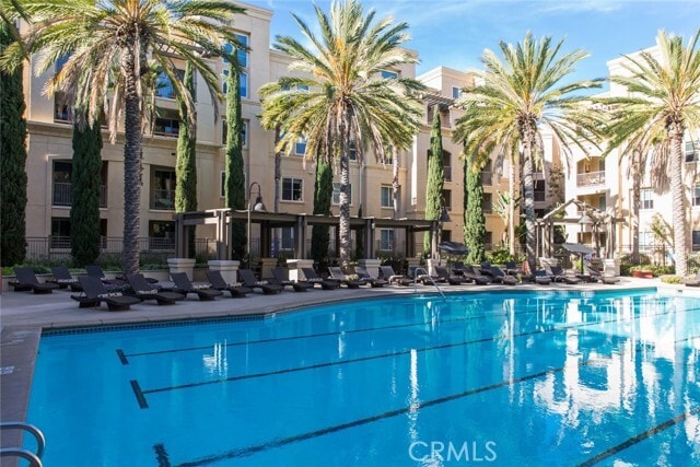 Building Photo - 2403 Scholarship