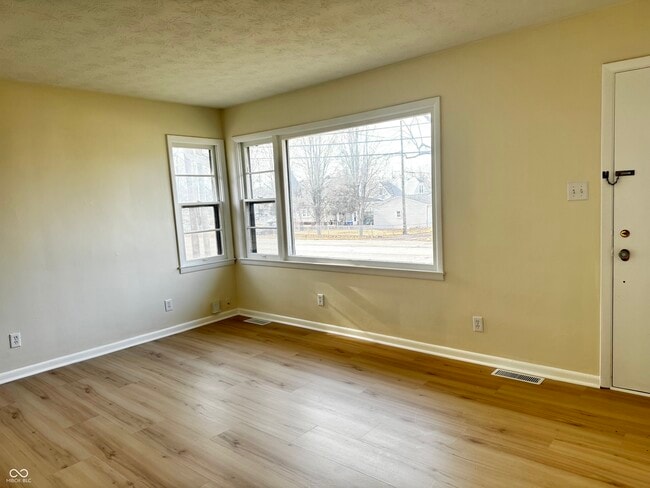 Building Photo - 4209 Shelby St