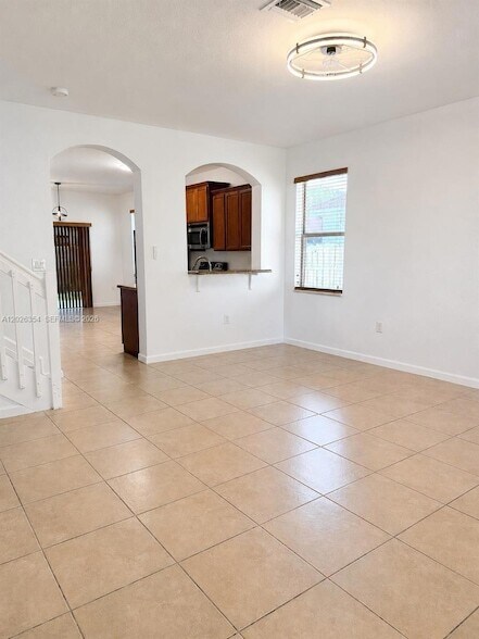 Building Photo - 28504 SW 130th Ave
