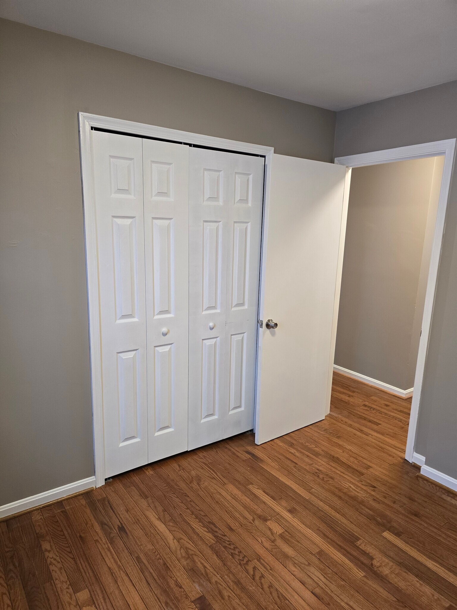 Building Photo - 5515 Cheshire Meadows Way