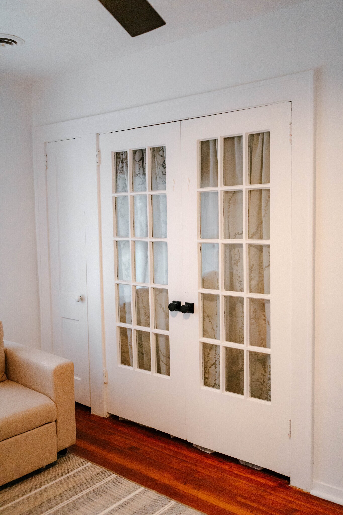 Building Photo - 711 S Phillips Ave