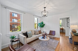 Building Photo - 1705 Stevens Ave