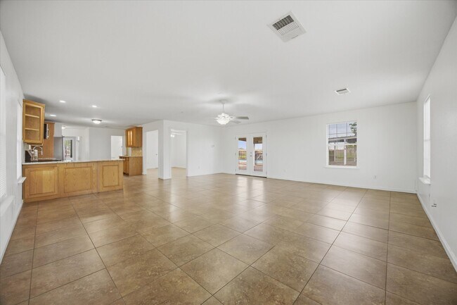 Building Photo - 12384 Co Rd 800