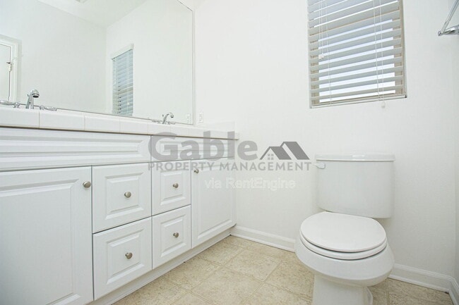 Building Photo - 21916 Moveo Dr
