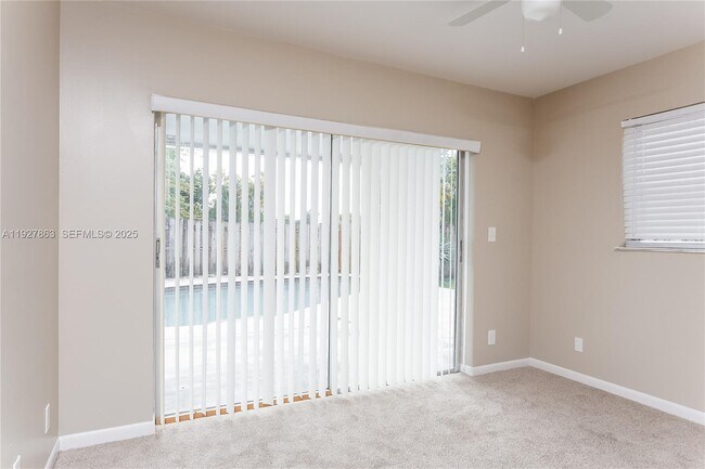 Building Photo - 1461 Wyndcliff Dr