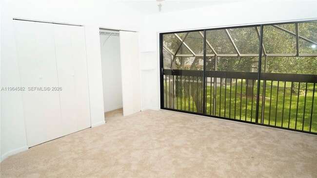 Building Photo - 7041 SW 42nd Pl