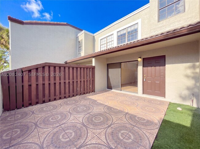 Building Photo - 10505 SW 153rd Ct