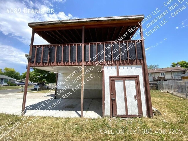 Building Photo - 4089 Dennis Dr