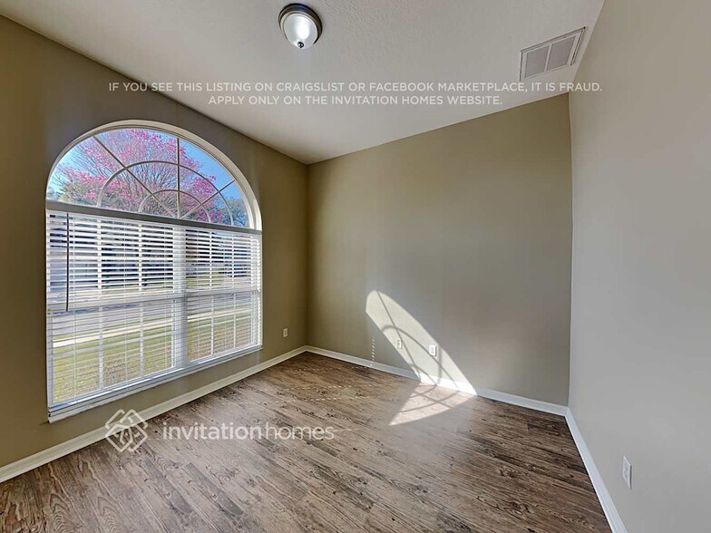 Building Photo - 37023 Highland Bluff Cir