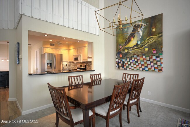 Building Photo - 412 La Costa St