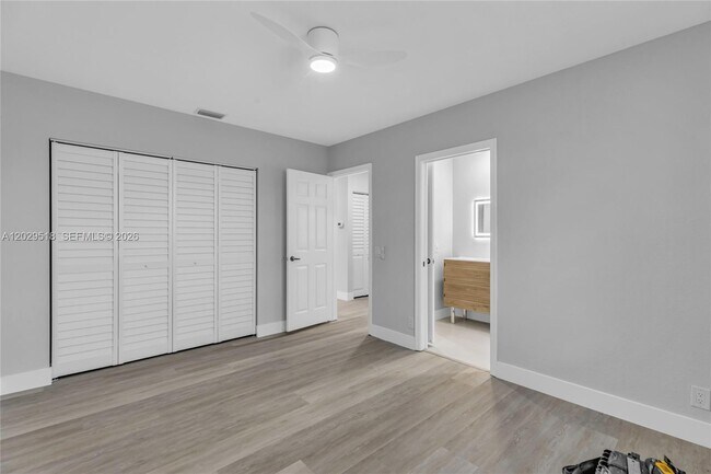 Building Photo - 1140 Cedar Falls Dr