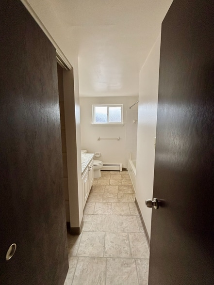 Building Photo - 110 Losson Rd