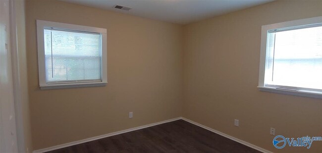 Building Photo - 4208 Proctor Cir NW