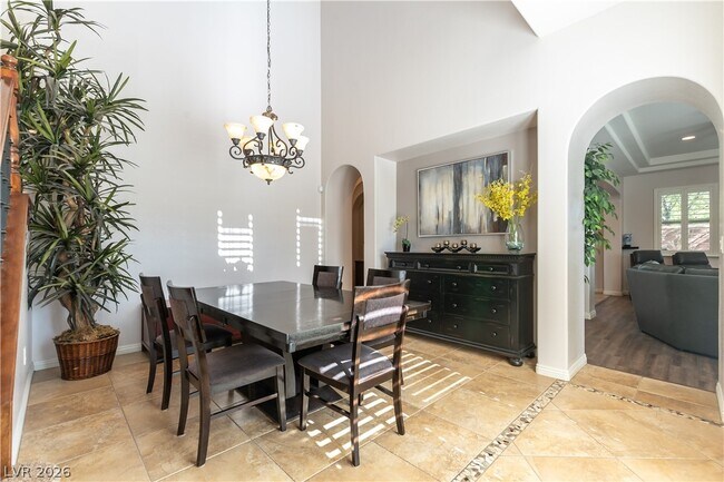 Building Photo - 1041 Baronet Dr