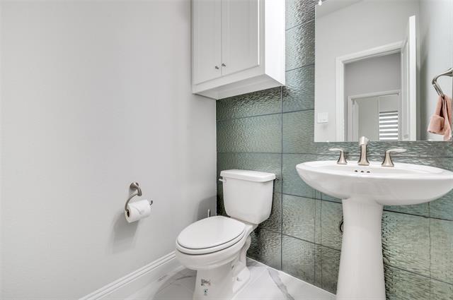 Building Photo - 12944 Easy Goer Ave