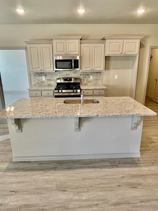 Building Photo - 7017 22nd St