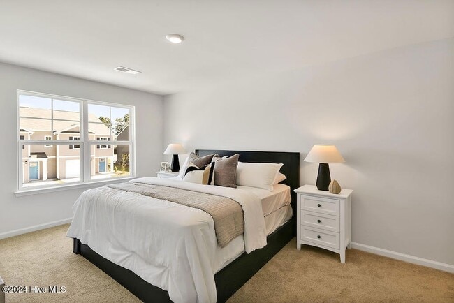 Building Photo - 4118 Hobblebush Dr