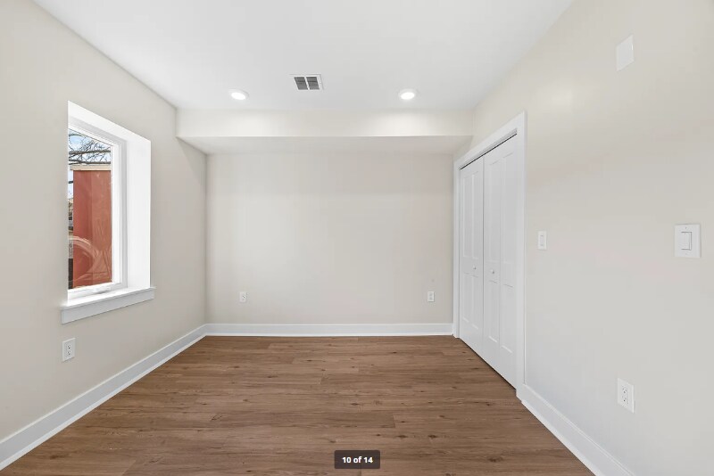 Building Photo - 20 Joyce Kilmer Ave