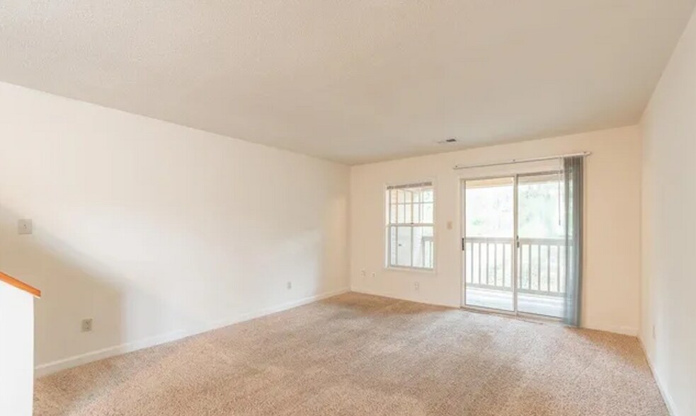 Building Photo - 2510 Avent Ferry Rd