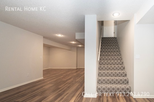 Building Photo - 18880 W 116th St