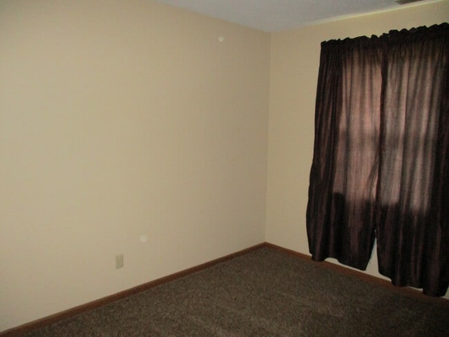 Building Photo - New Listing!!!