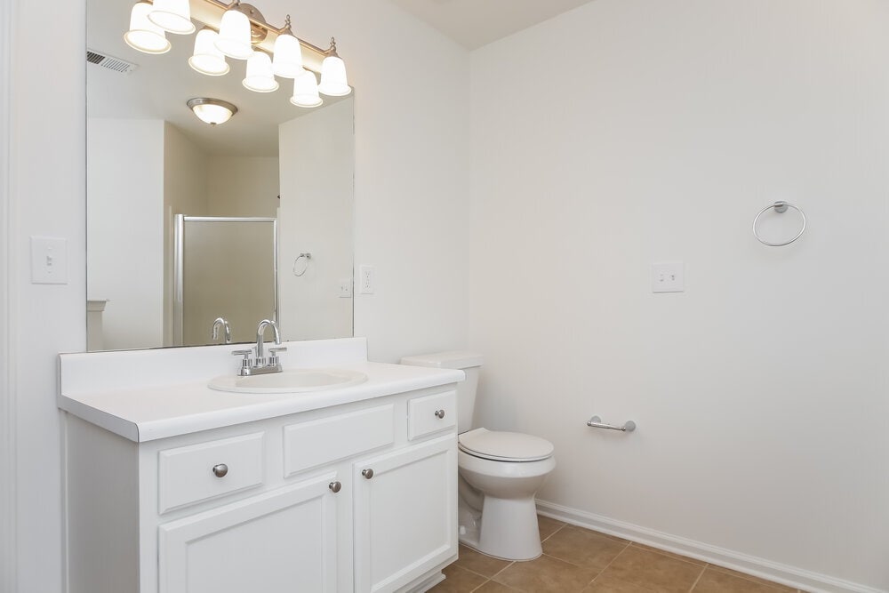 Building Photo - 4040 Brookfield Way