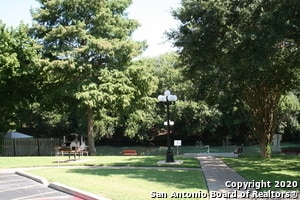 Building Photo - 500 N Market Ave