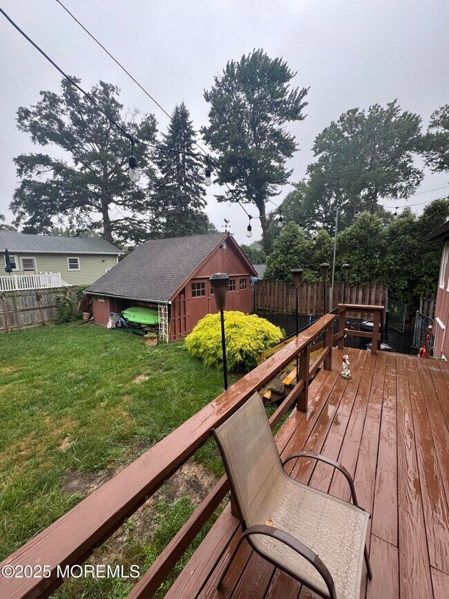 Building Photo - 36 Werah Pl
