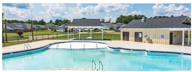 Building Photo - Welcome to Summerton Village!  Ask us about our 1 month of FREE RENT!!