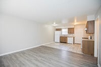 Building Photo - 1309 S Washington Ave