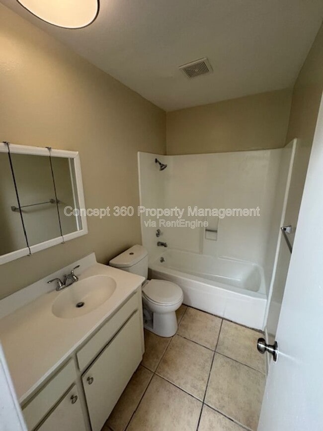 Building Photo - 2890 E Artesia Blvd