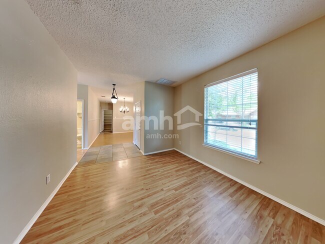 Building Photo - 2936 Wild Oak Ln