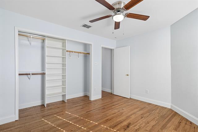 Building Photo - 529 Roundrock Ln