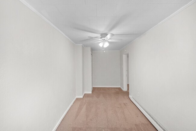 Building Photo - 3053 Brereton St