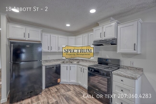 Building Photo - 18 Abbott St