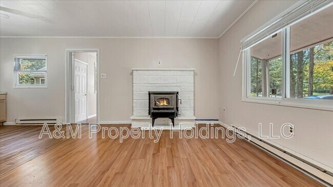 Building Photo - 164 Buckhill Rd