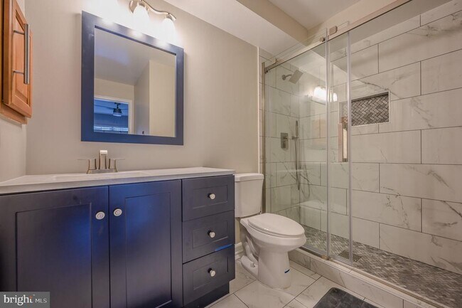 Building Photo - 3307 Wyndham Cir