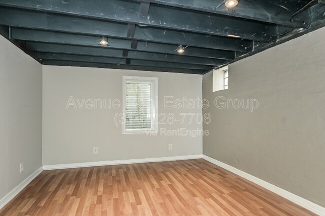 Building Photo - 5970 Wanda Ave