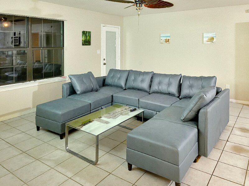 Building Photo - 10785 Silver Creek Dr