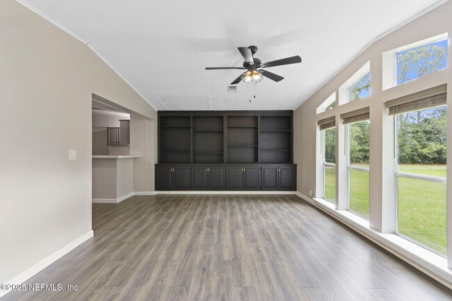 Building Photo - 5270 Otter Lane