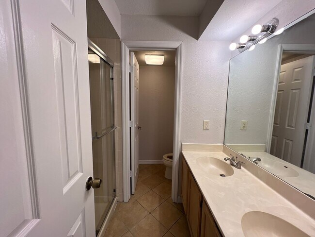 Building Photo - 4803 Normandy Pl