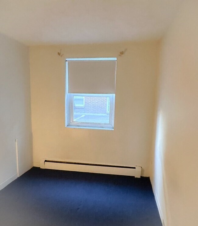 Building Photo - 122 Decatur St